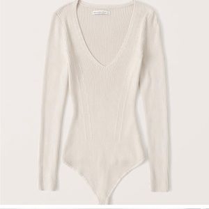 NWT Abercrombie & Fitch long sleeve ripped deep v neck bodysuit
